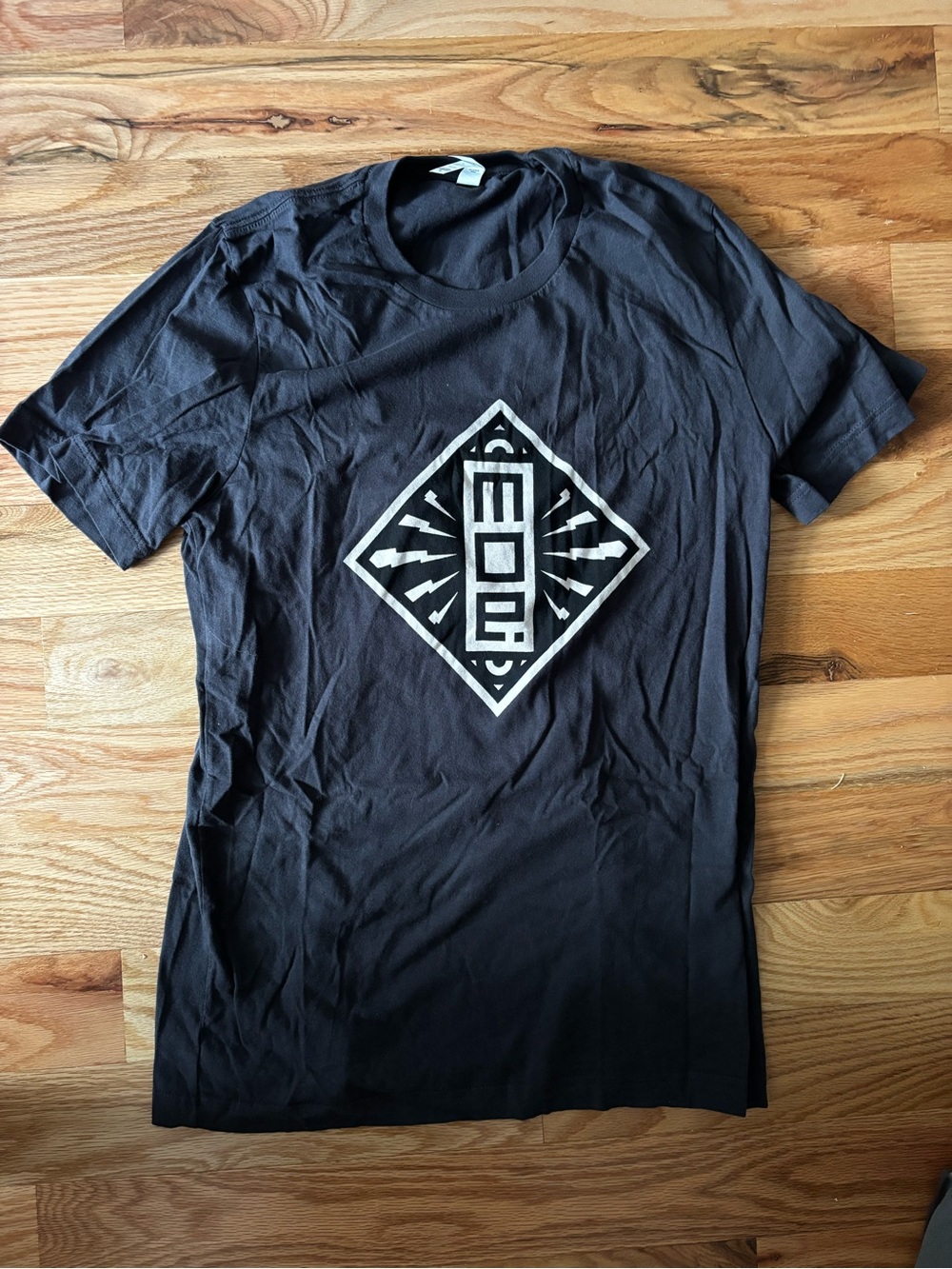 Moe. Black Short Sleeve Crewneck Tee - Medium